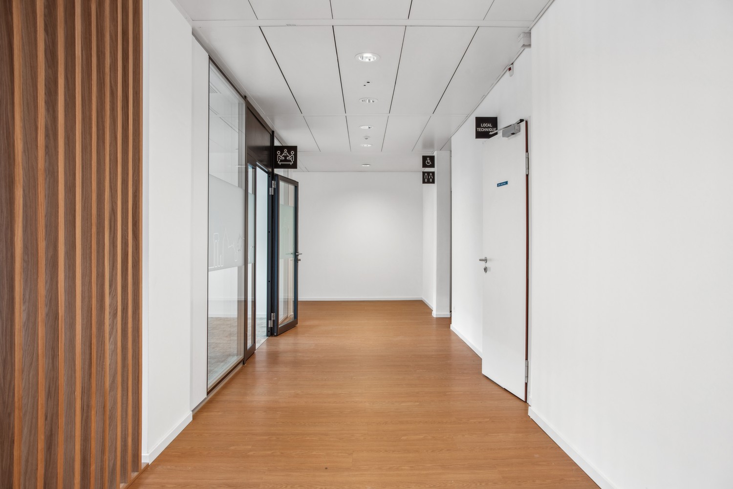 Office, Foto 5 von 9
