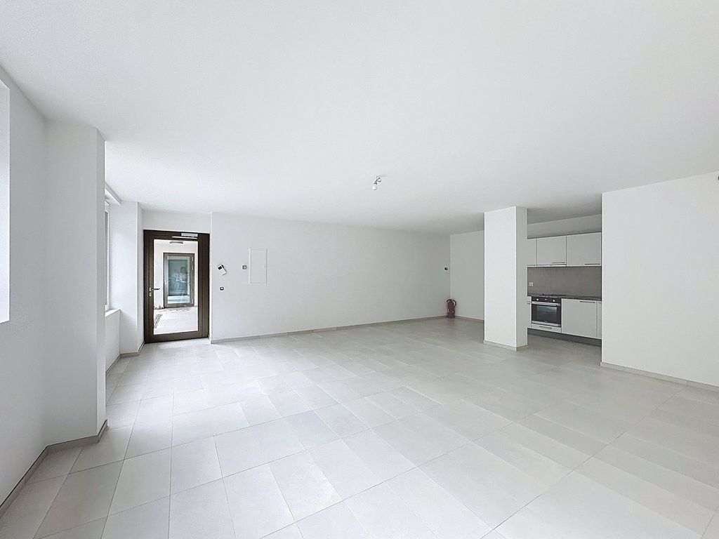 54m² Laden, Foto 1 von 9