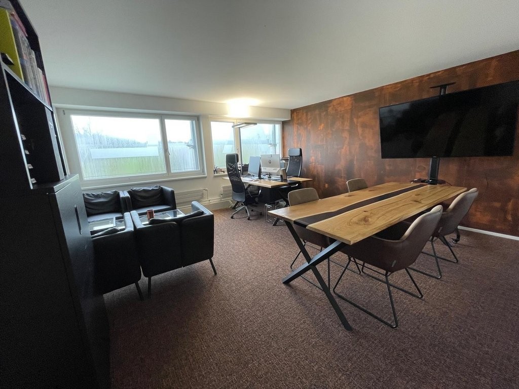 157m² office, Foto 7 von 7