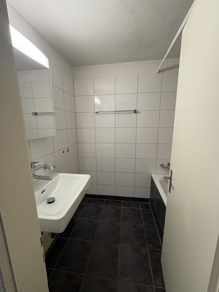 5 rooms apartment