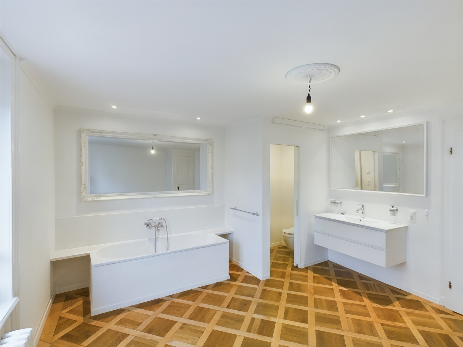Room in a shared flat, Foto 1 von 10