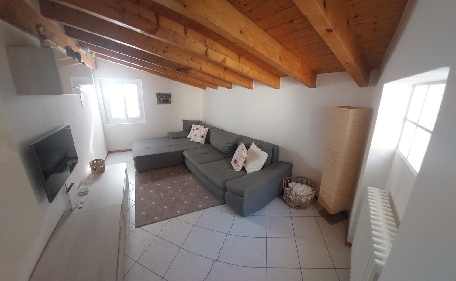 5-Zimmer-Wohnung, Foto 1 von 7