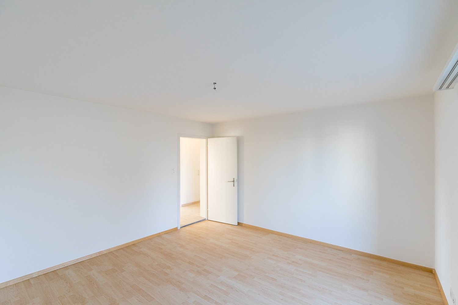 3 rooms apartment, Foto 6 von 10