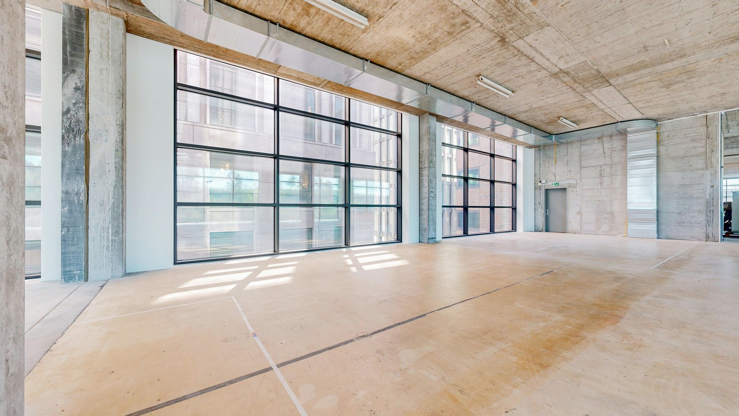 1050-5770m² commercial