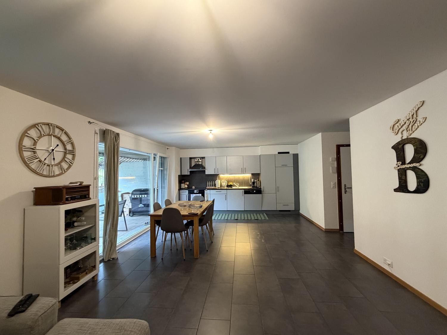 4 ½ Zimmer-Wohnung, Foto 1 von 10