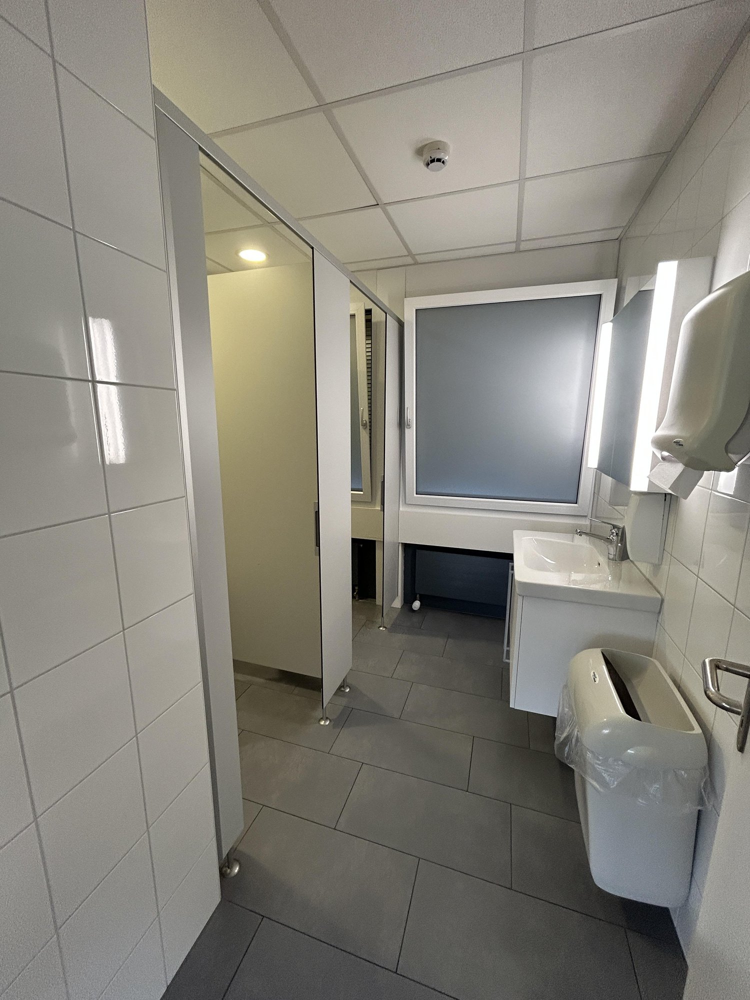 436m² office, Foto 9 von 10