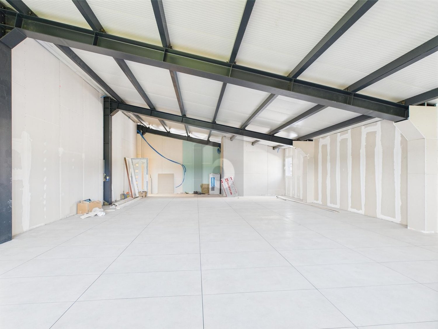 123m² bureau