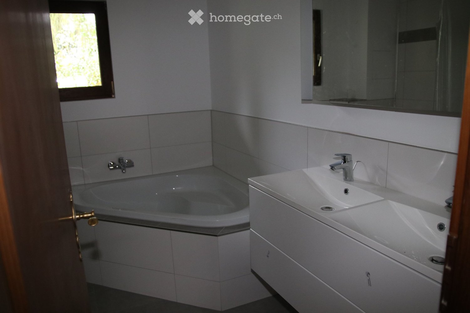 1 room single room