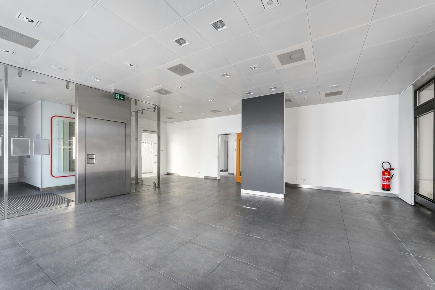 154m² commercial, Foto 6 von 10