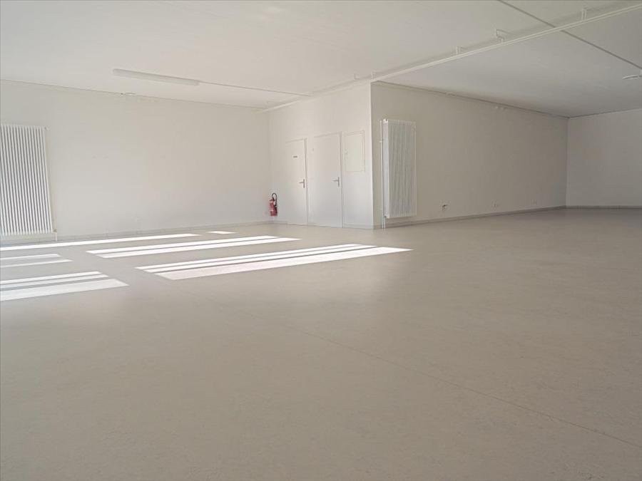100m² shop, Foto 3 von 9
