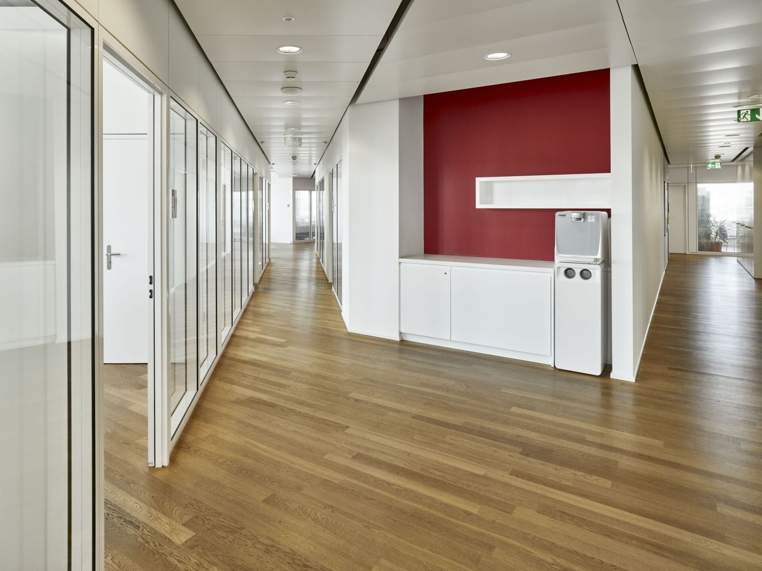 2110m² bureau