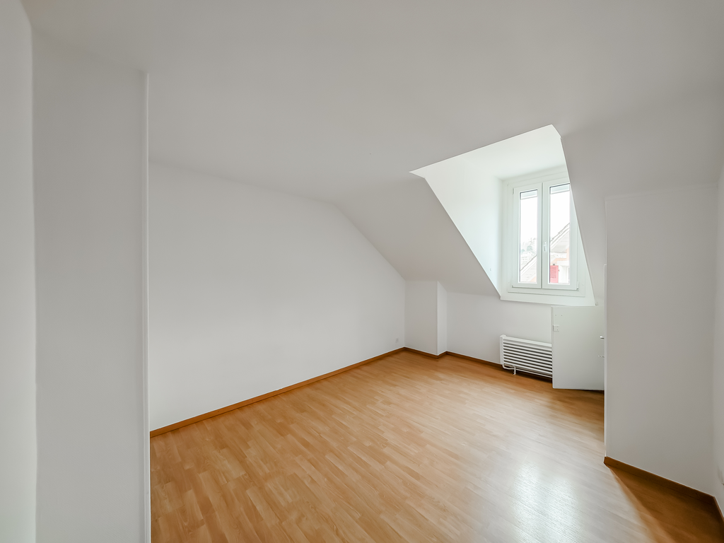 4 ½ Zimmer Wohnung, Foto 4 von 10