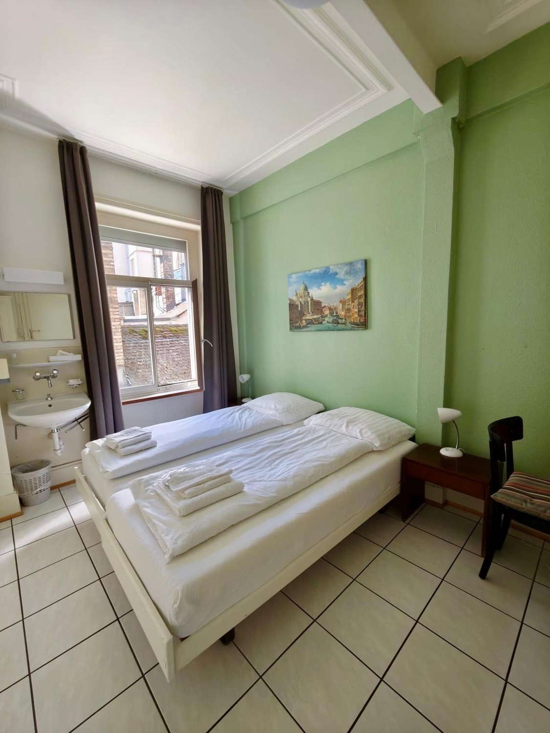 1 room apartment, Foto 1 von 3