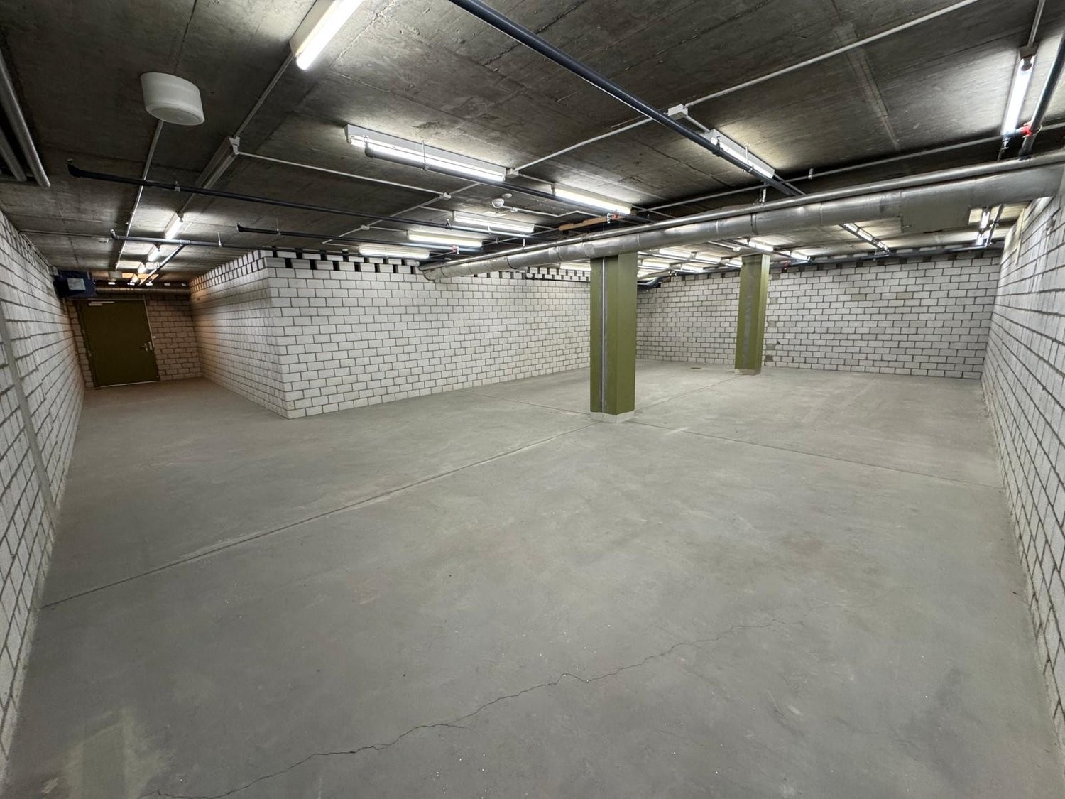 Local de stockage de 186m²