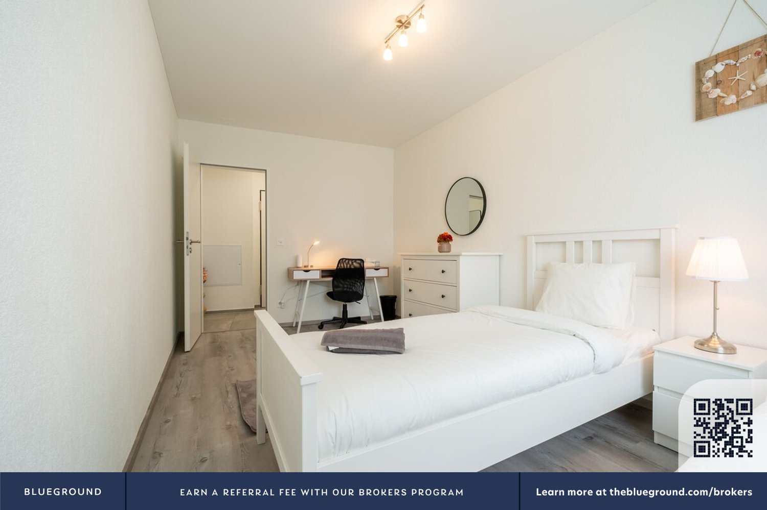 4 rooms furnished flat