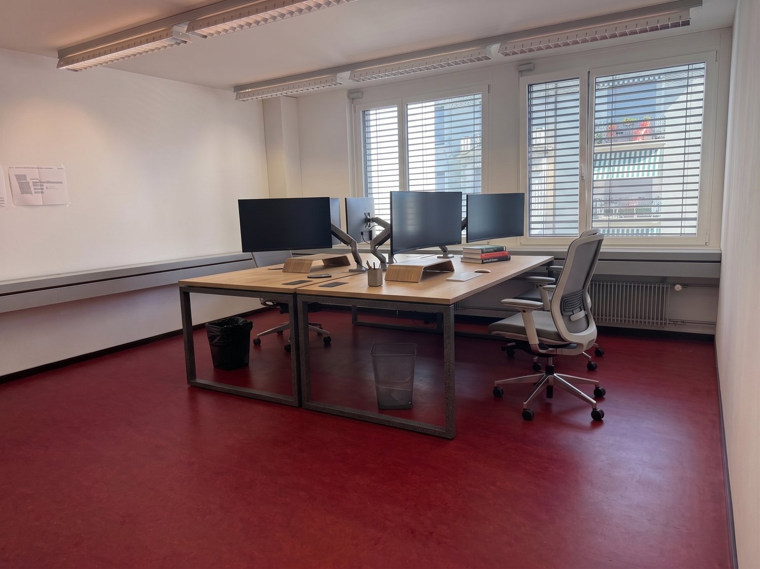 Office, Foto 3 von 10