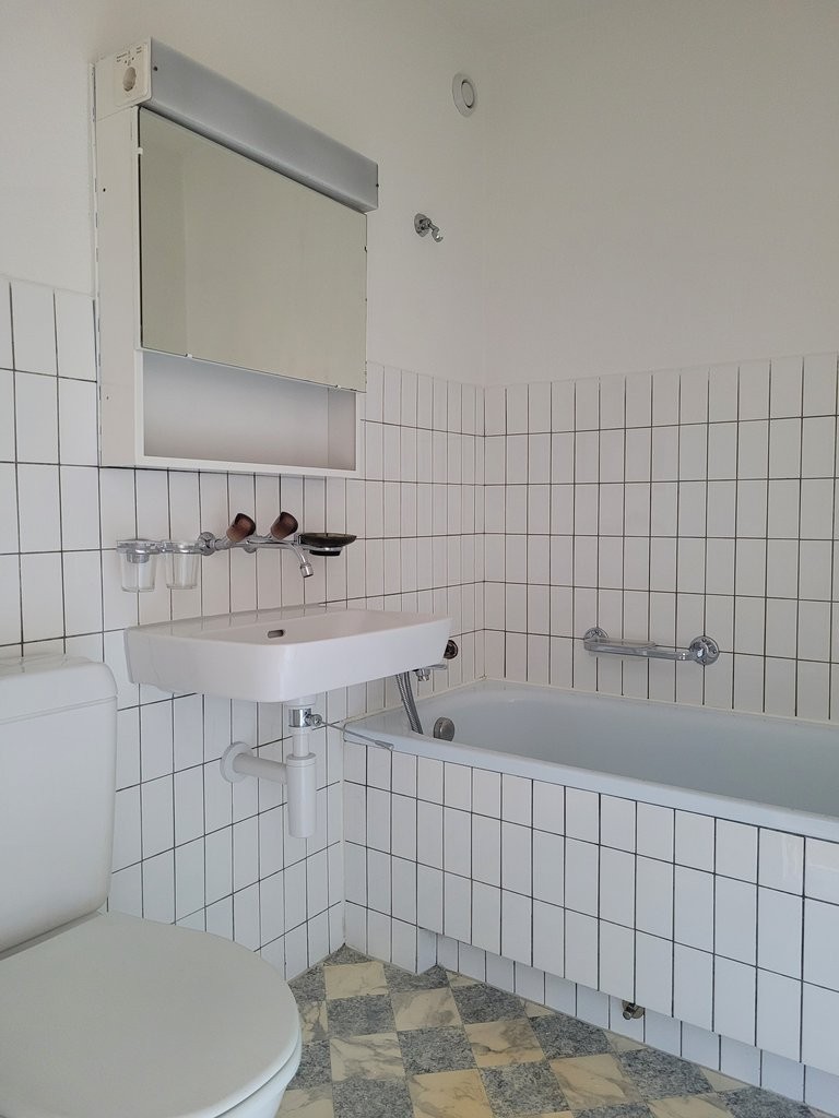 1 room apartment, Foto 5 von 5