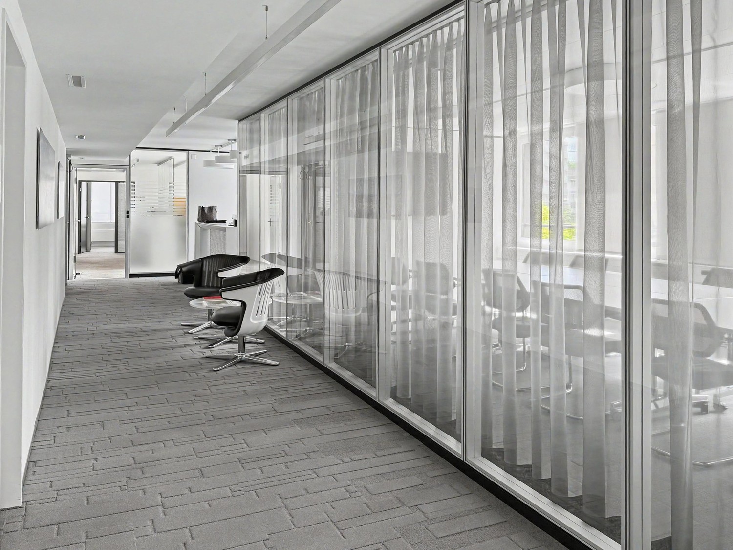 383m² office, Foto 4 von 10