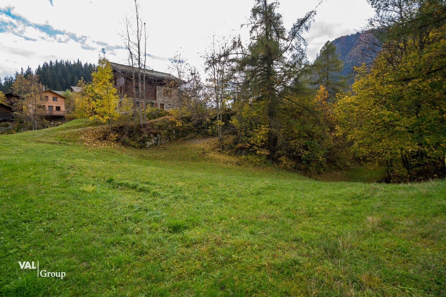 1115m² terrain à bâtir