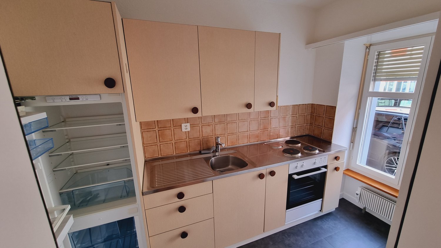 1 room apartment, Foto 1 von 4