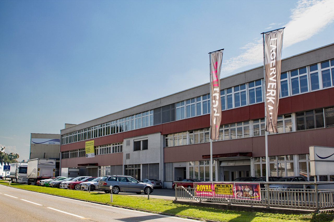 331m² commerciale