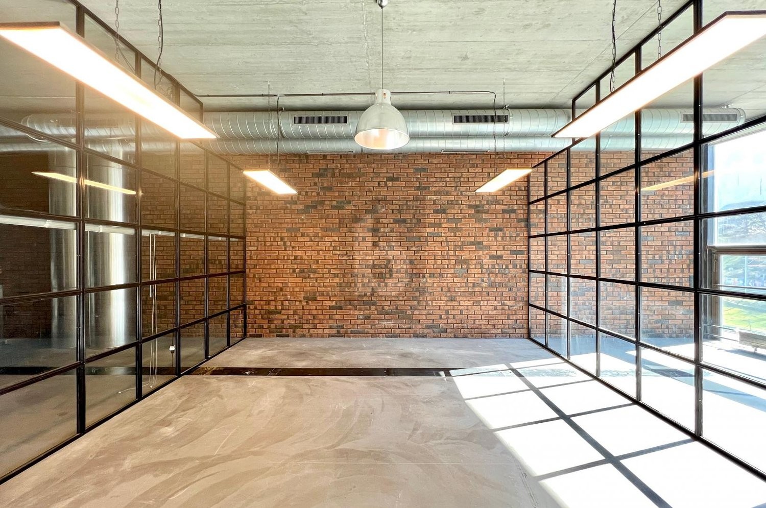 173m² office, Foto 1 von 4