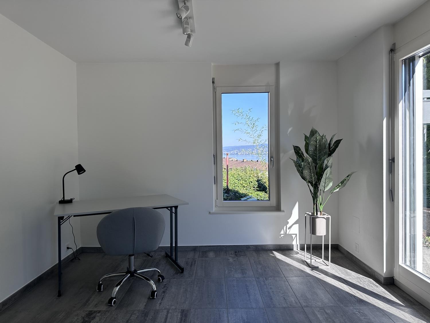2 ½ Zimmer möblierte Wohnung, Foto 10 von 10