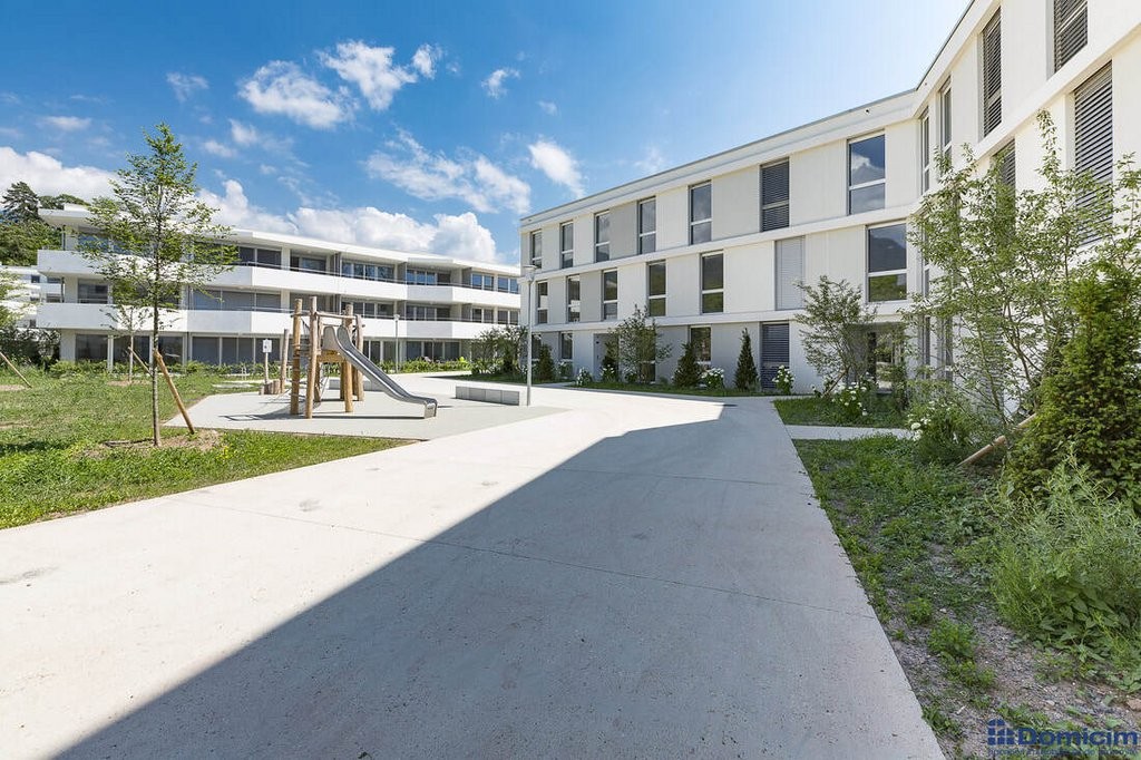 5 Zimmer Wohnung, Foto 1 von 7