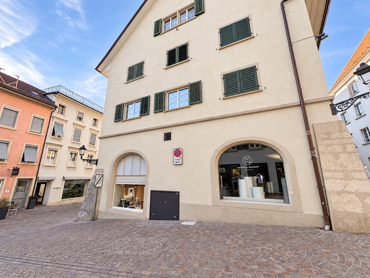 126m² commerciale