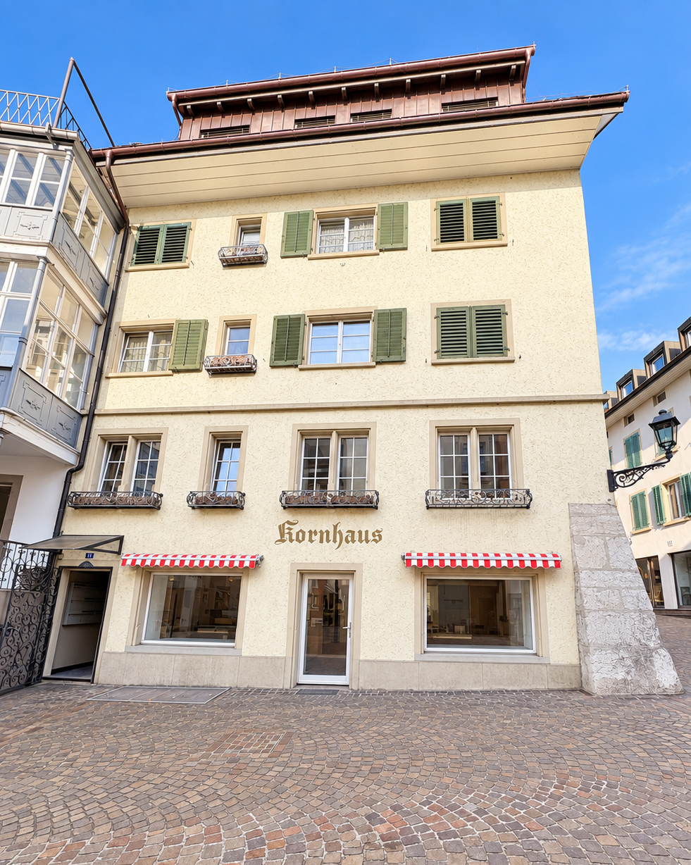 126m² commerciale