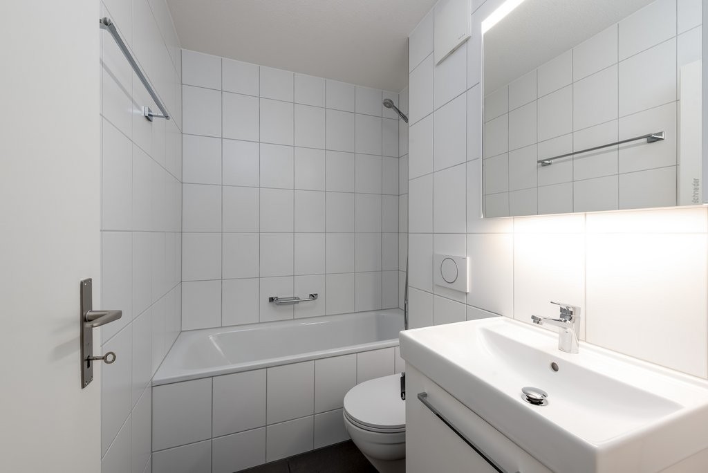 1 room apartment, Foto 1 von 8