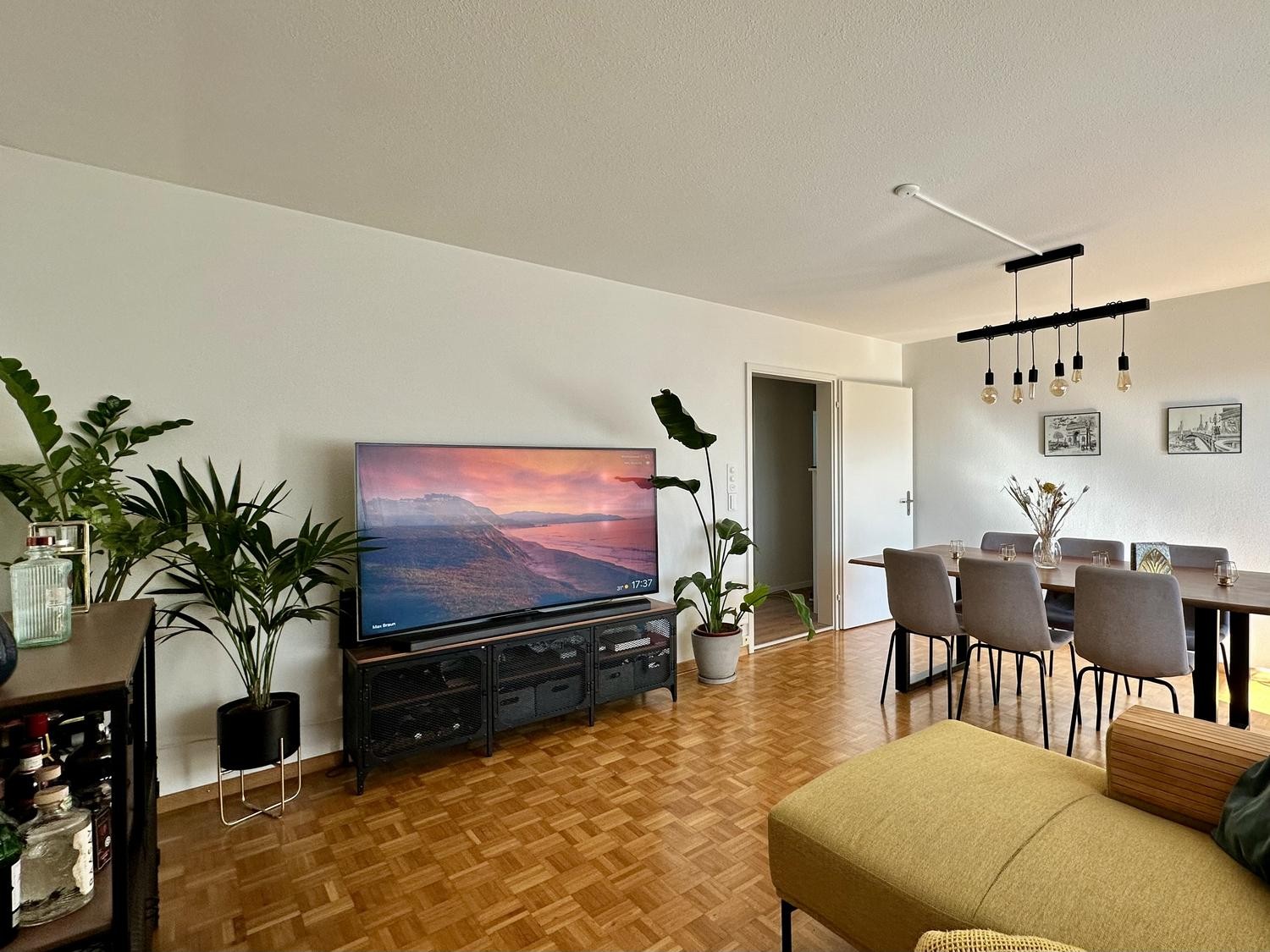 3 rooms apartment, Foto 1 von 10