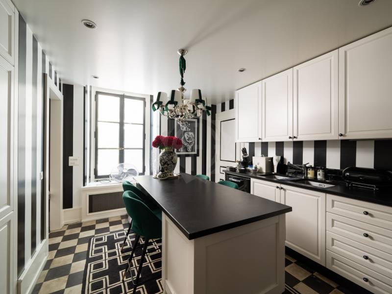 9 rooms single house
