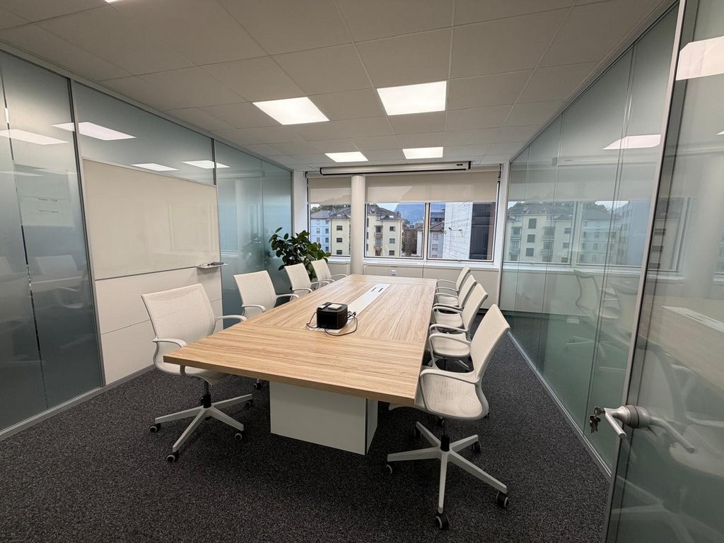 240m² Büro