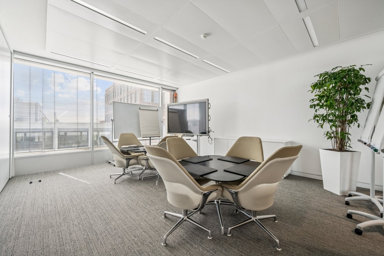 810m² office, Foto 7 von 10