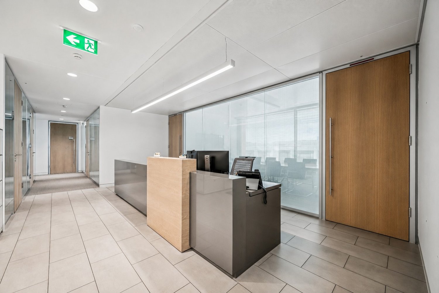 810m² office, Foto 1 von 10
