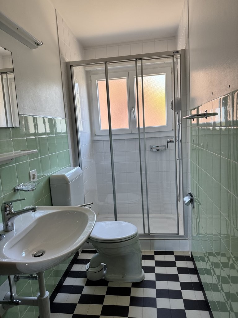 1 room apartment, Foto 3 von 6