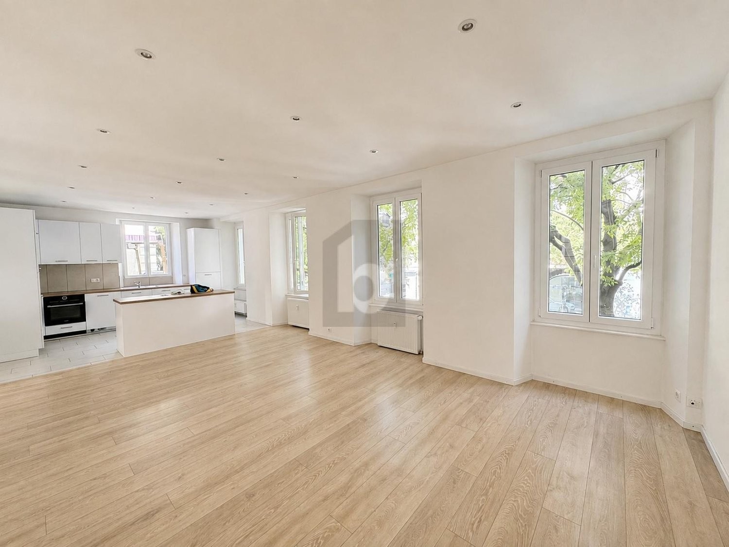 4 ½ Zimmer-Wohnung, Foto 1 von 4