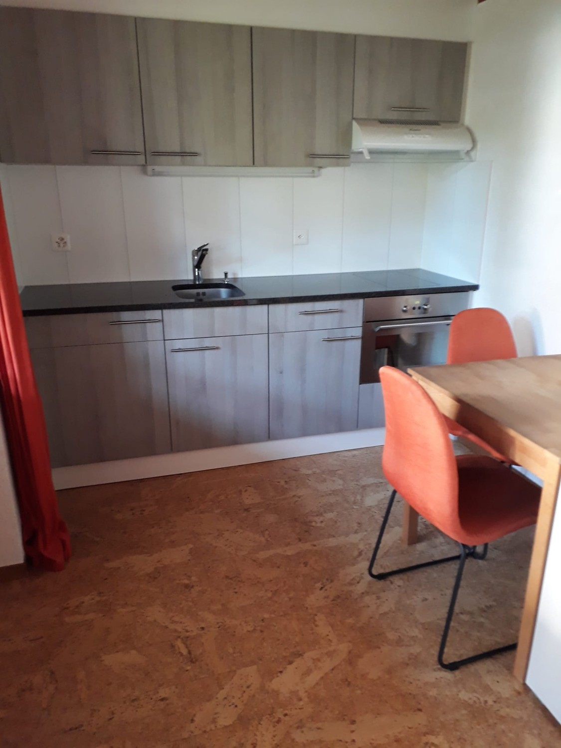 1 room apartment, Foto 1 von 7