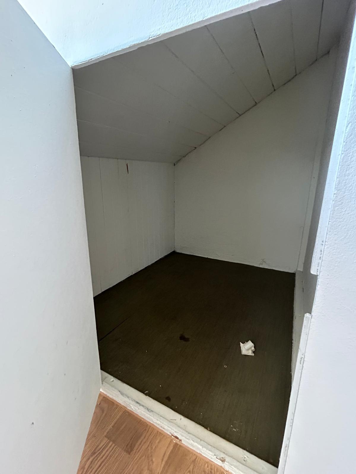 2 rooms roof flat