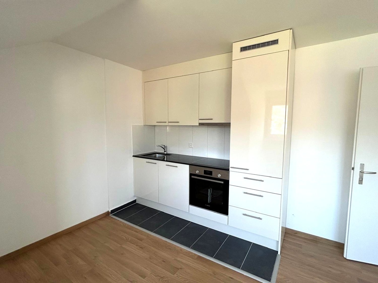 2 rooms roof flat