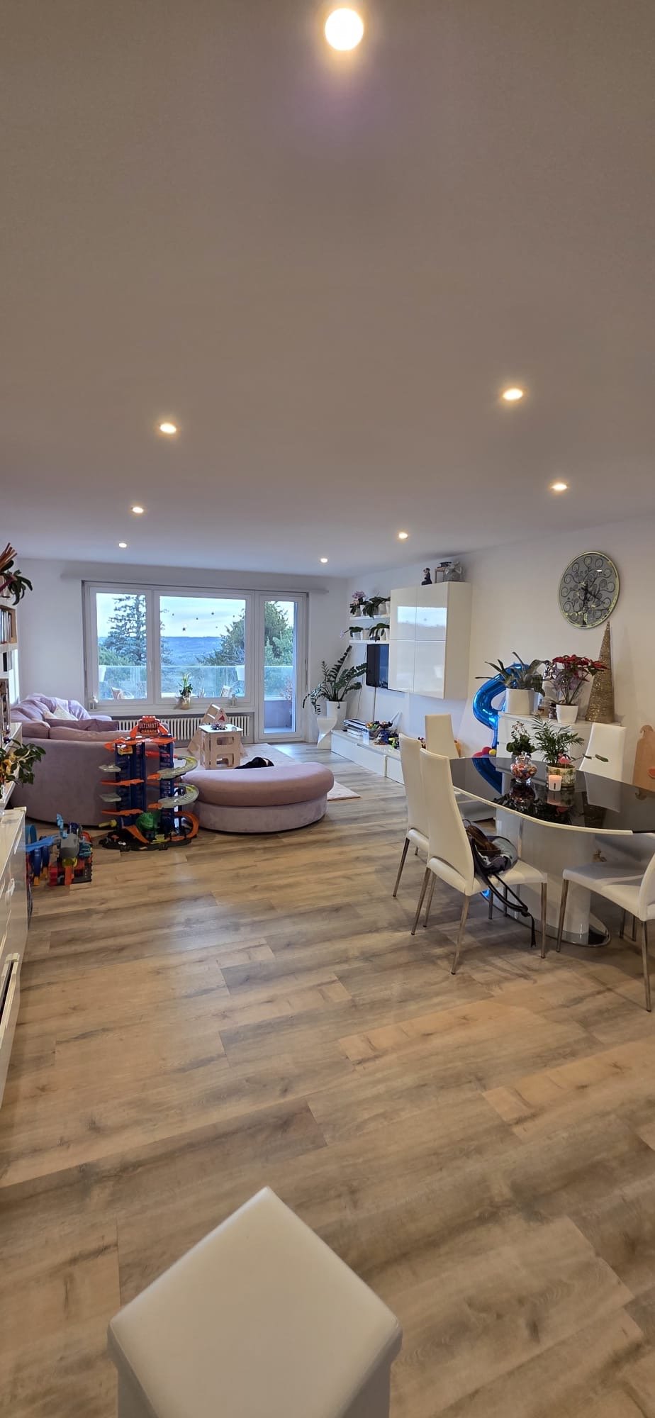 4 ½ Zimmer Wohnung, Foto 1 von 8