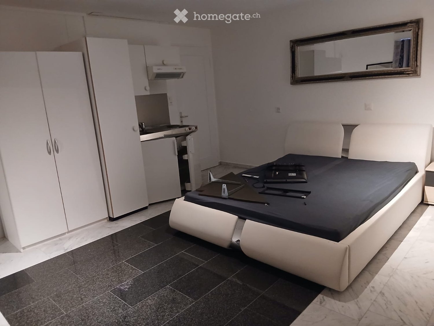 1 room apartment, Foto 1 von 2