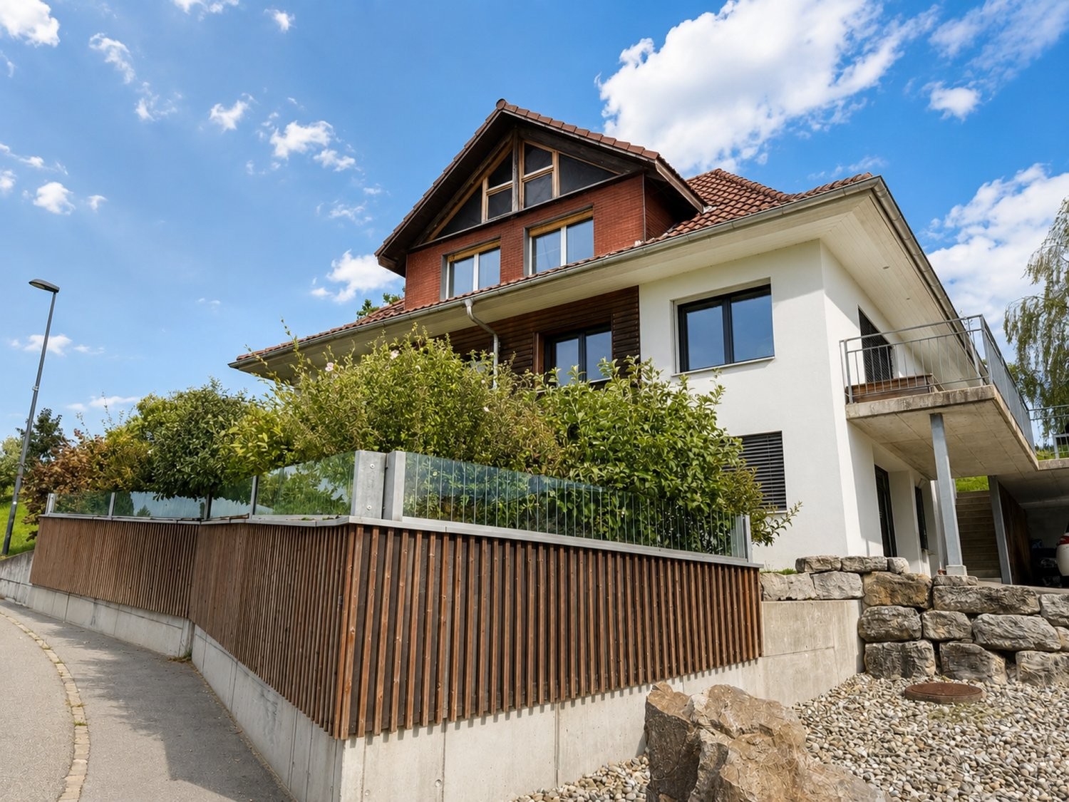 5 ½ rooms multi family house