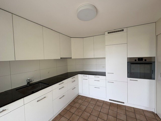 4 rooms apartment, Foto 1 von 10