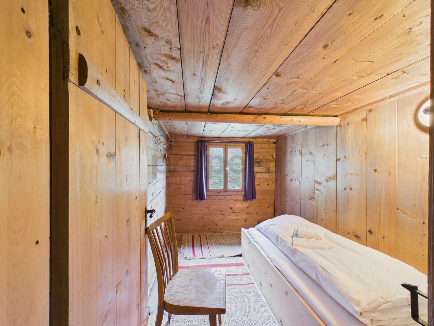 4 rooms single house
