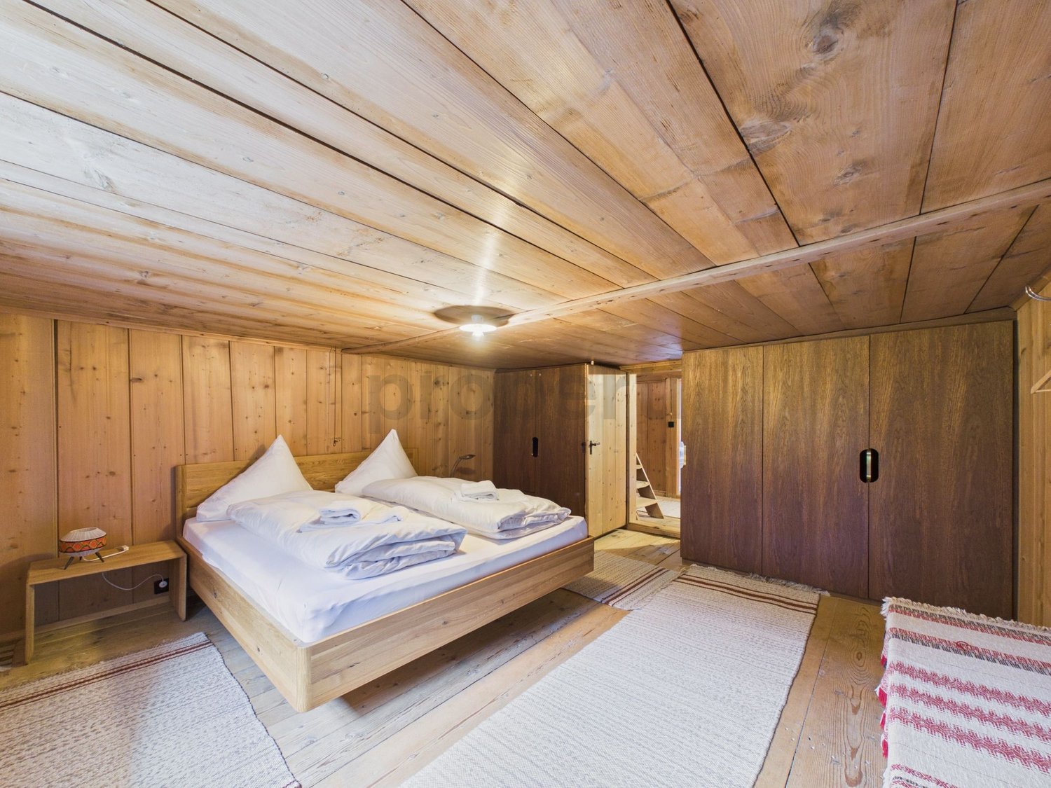 4 rooms single house