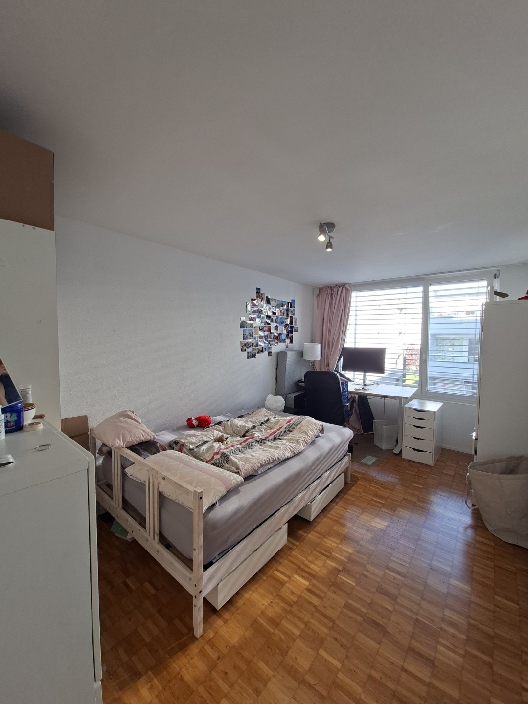 Room in a shared flat, Foto 1 von 3