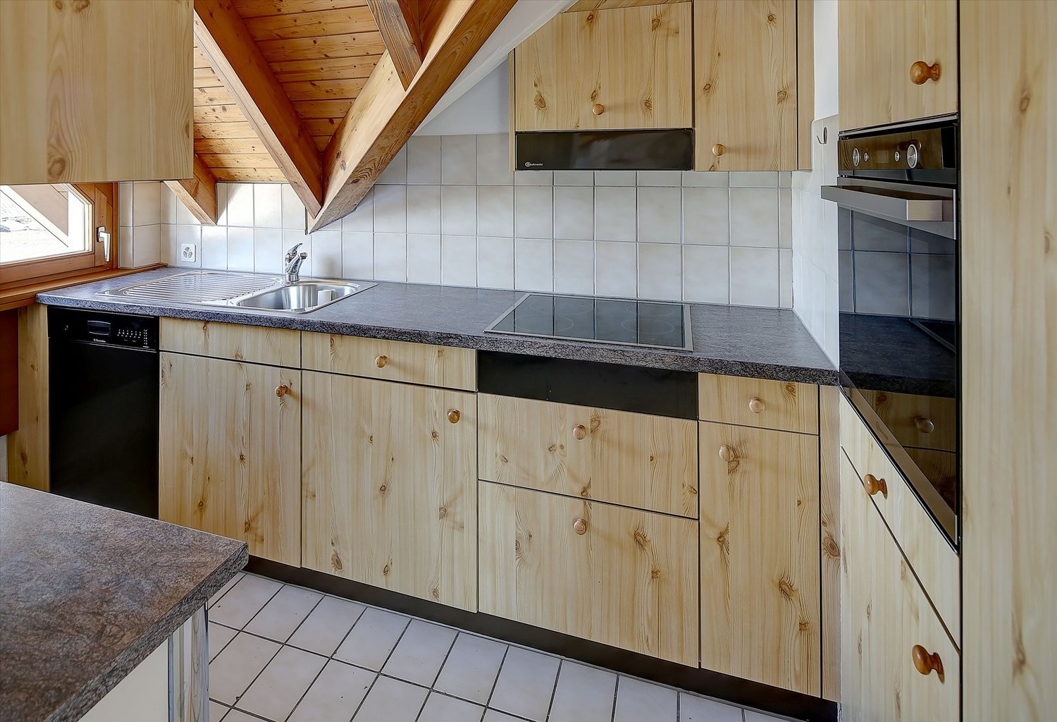 3 ½ rooms roof flat, Foto 5 von 10
