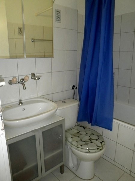 Möblierte 2 ½ Zimmer Wohnung